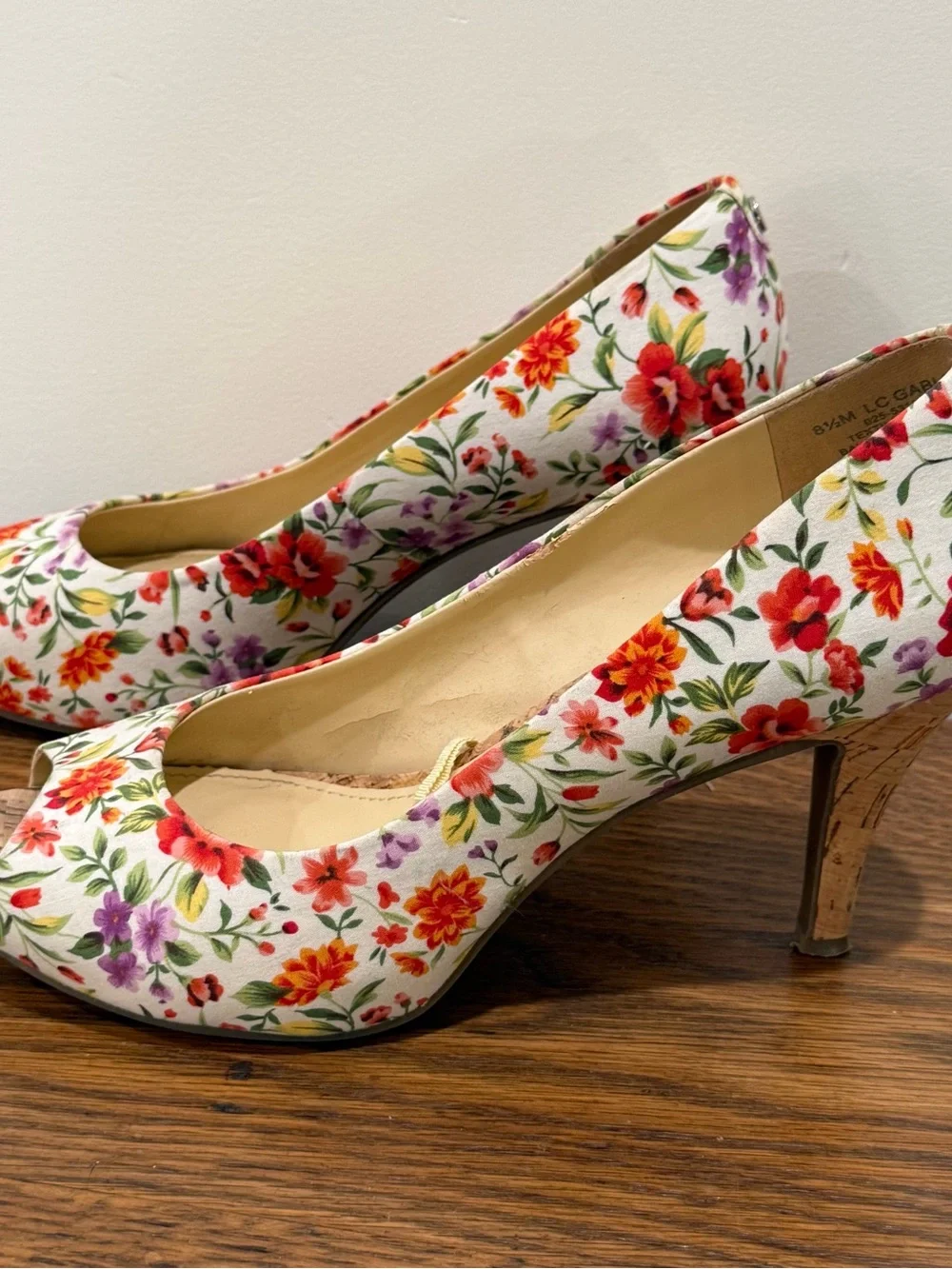 Floral Peep-Toe Cork Heel Pumps - White Floral